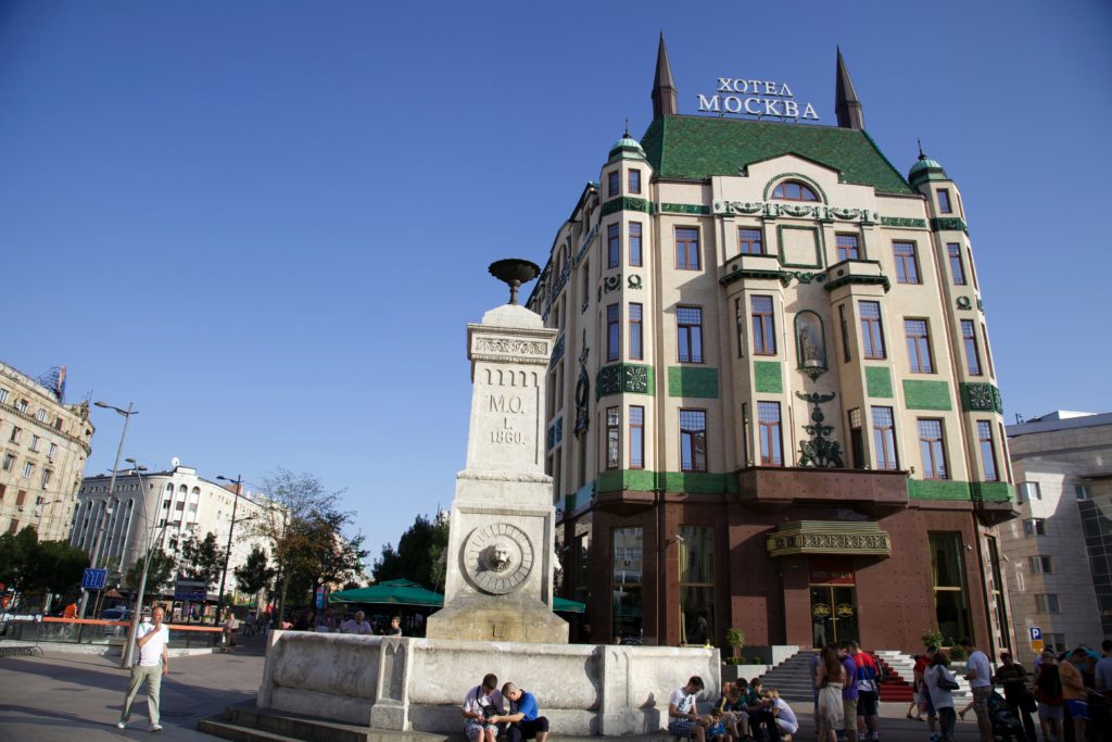 Hotelli Moskova on tunnettu maamerkki Belgradissa.