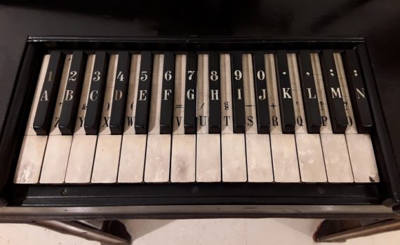 Hughes telegraph device